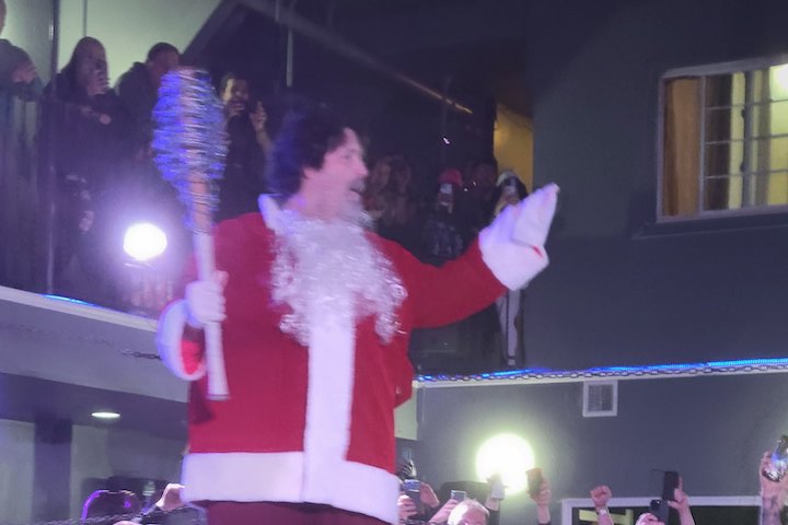 Mick Foley Shocks Fans With Surprise Appearance As Santa Claus At GCW Event