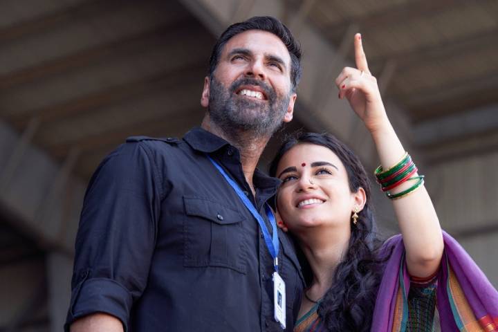 Box Office: Akshay Kumar's 'Sarfira' Opening Day Box Office Expectations